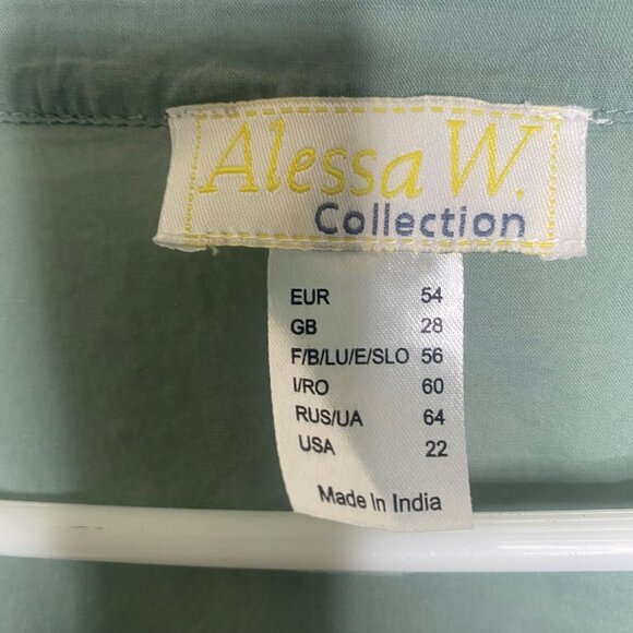 Alessa W. Collection Tunic Top Womens Size 22 Green Crochet Trim 3/4 Sleeves Boh - Picture 2 of 11